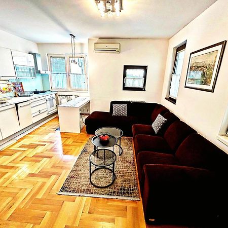 Luxapart Basca Old City Centar Free Parking SJJ Eksteriør bilde